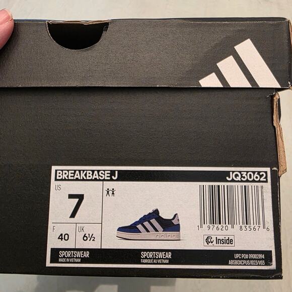 NIB Adidas Breakbase J Sneakers SZ US 7 KIDS Navy Blue White - Picture 9 of 9